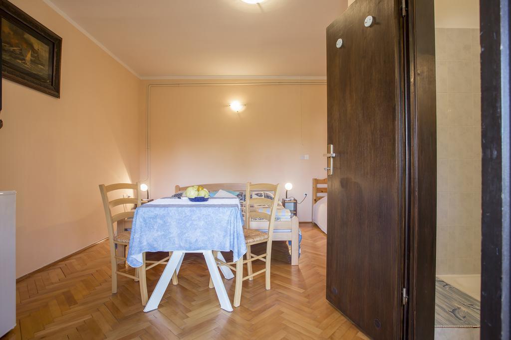 Guest House Nada 392 Pula Zewnętrze zdjęcie